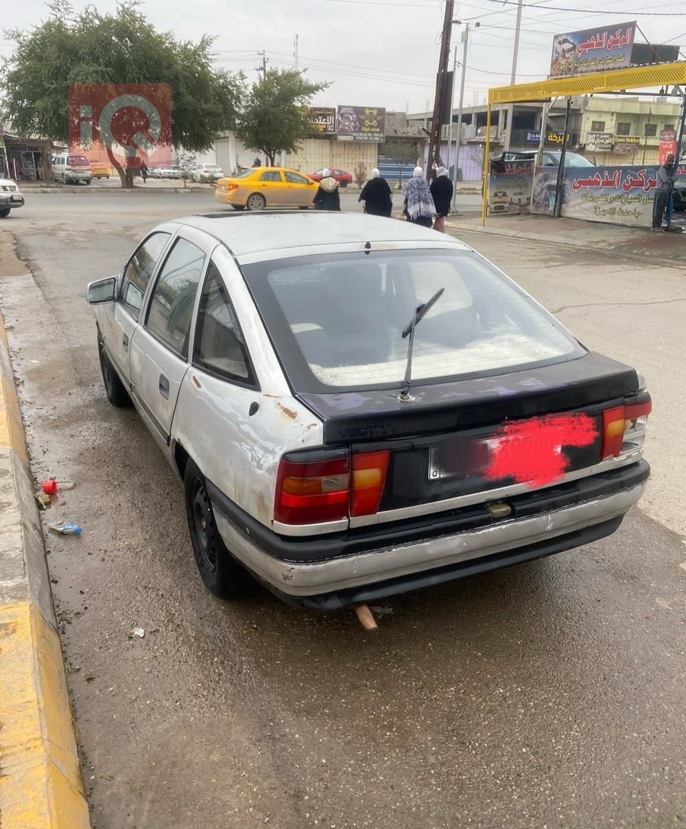 اوبل فيكترا